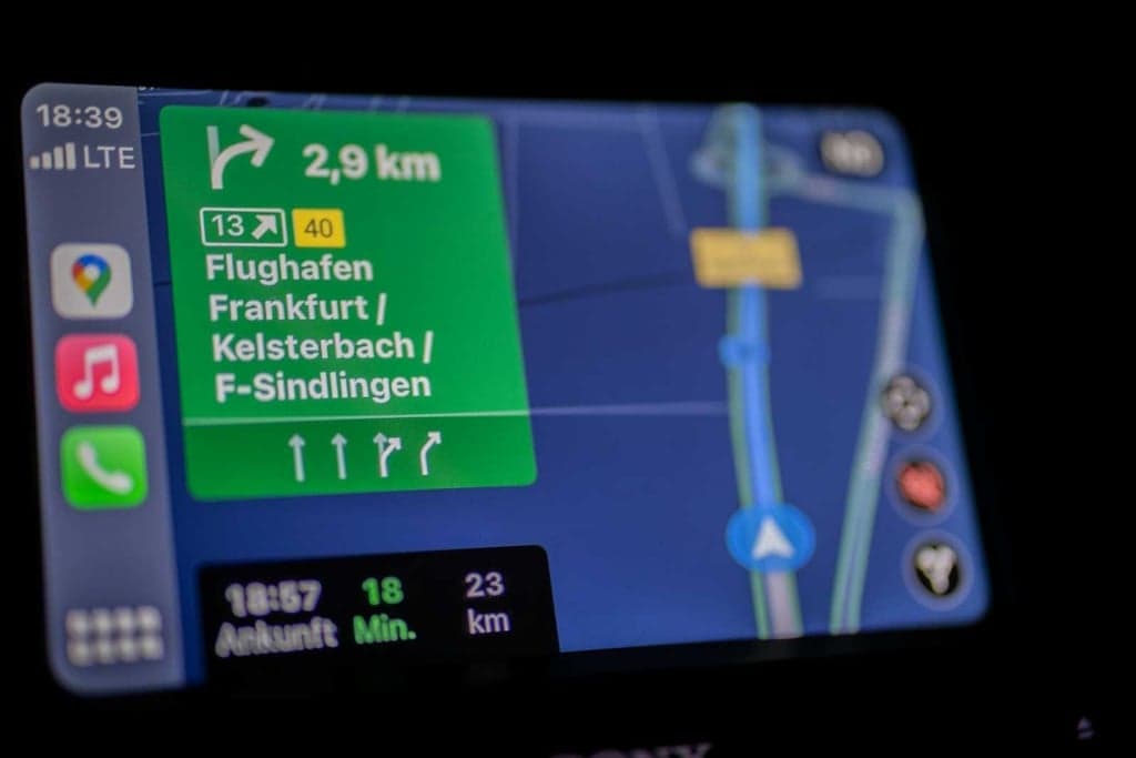 Preview image for Build Navigation in Angular with Router, RouterLink and Kendo UI blog post